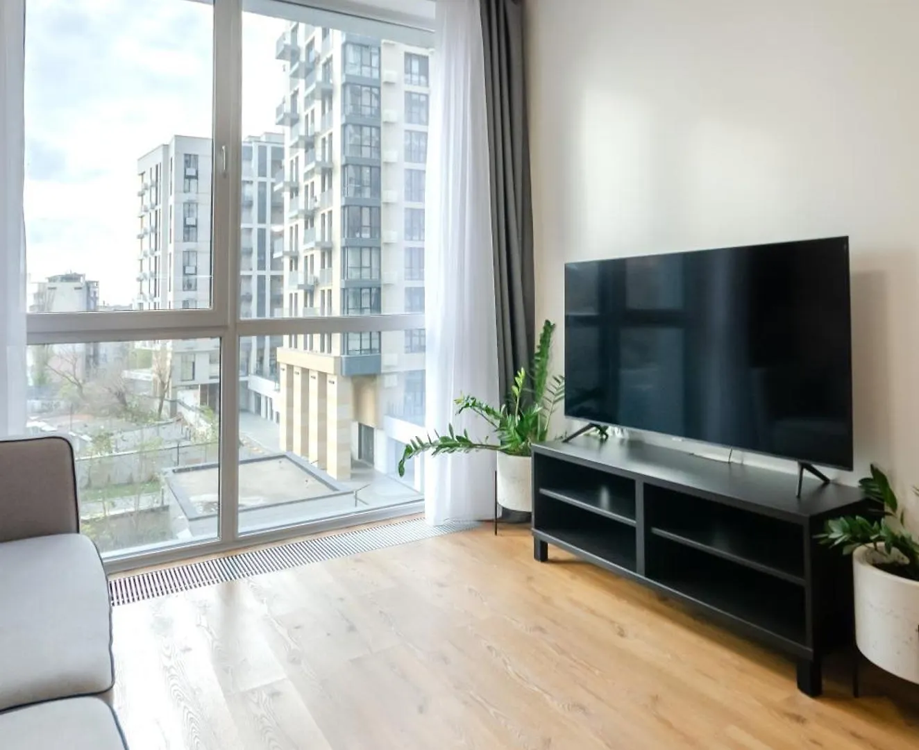 Petrovdom Apartments 4-99 In Rc Yaroslaviv Grad, Bulvarno-Kudriavska 17B 基輔 0*,