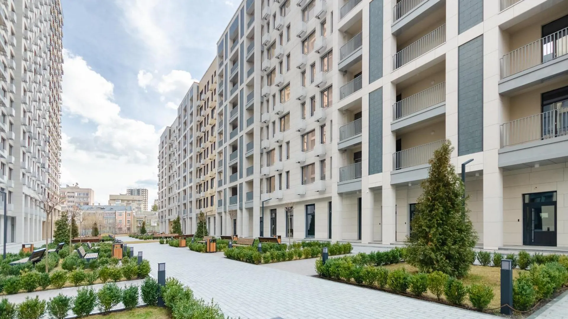 Petrovdom Apartments 4-99 In Rc Yaroslaviv Grad, Bulvarno-Kudriavska 17B キエフ 0*,  ウクライナ