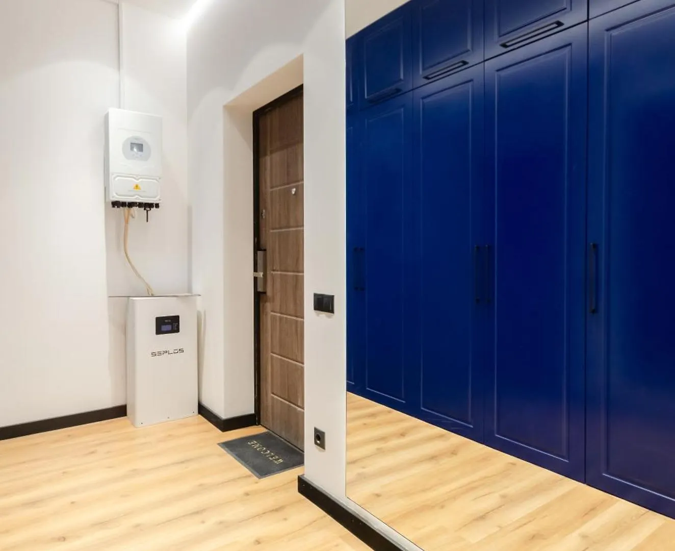 Petrovdom Apartments 4-99 In Rc Yaroslaviv Grad, Bulvarno-Kudriavska 17B キエフ